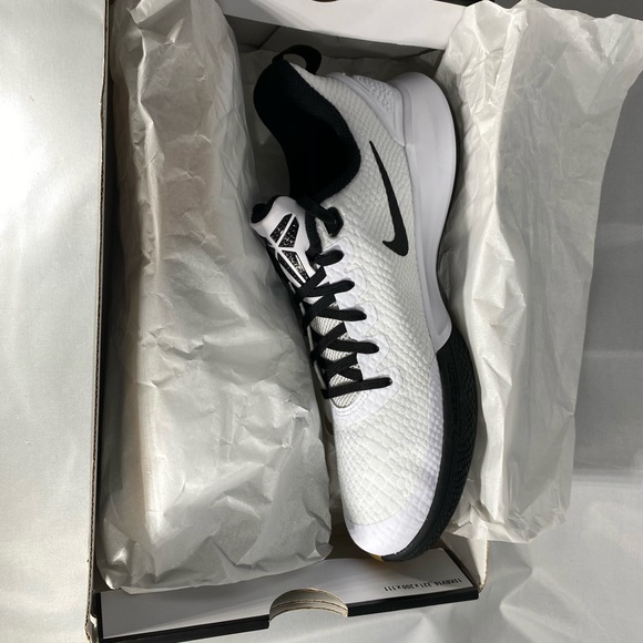 Kobe Bryant Mamba Focus Size 8 - Picture 6 of 8